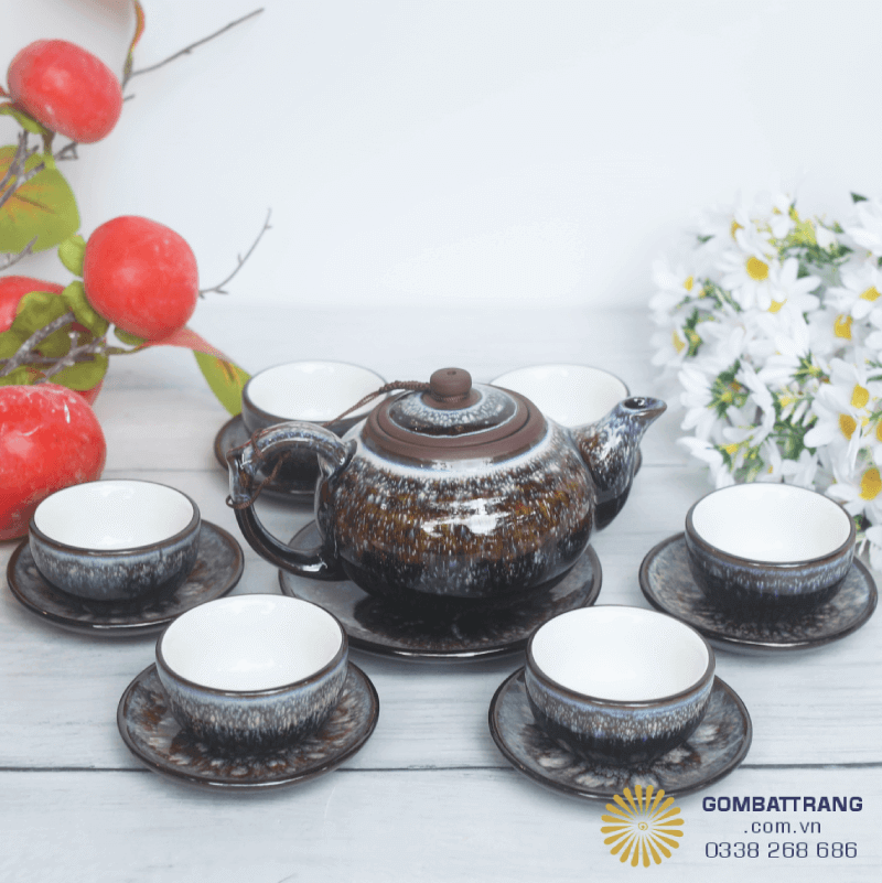 Bộ ấm trà tử sa Bát Tràng trang trí phong với men hỏa biến cao cấp, mỗi sản phẩm là một tác phẩm độc bản