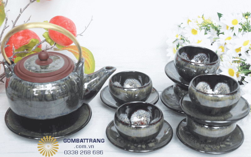 Bộ sản phẩm là sự kết hợp hoàn hảo giữa giá trị sử dụng và giá trị thẩm mỹ, xứng đáng có mặt trong mọi gia đình