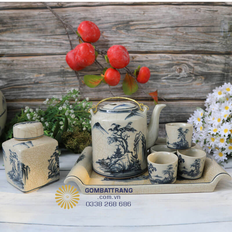 Bộ ấm chén men rạn vẽ sơn thủy đồng bộ, sang trọng, đậm phong cách gốm sứ Bát Tràng – phù hợp làm quà tặng gốm sứ cao cấp.