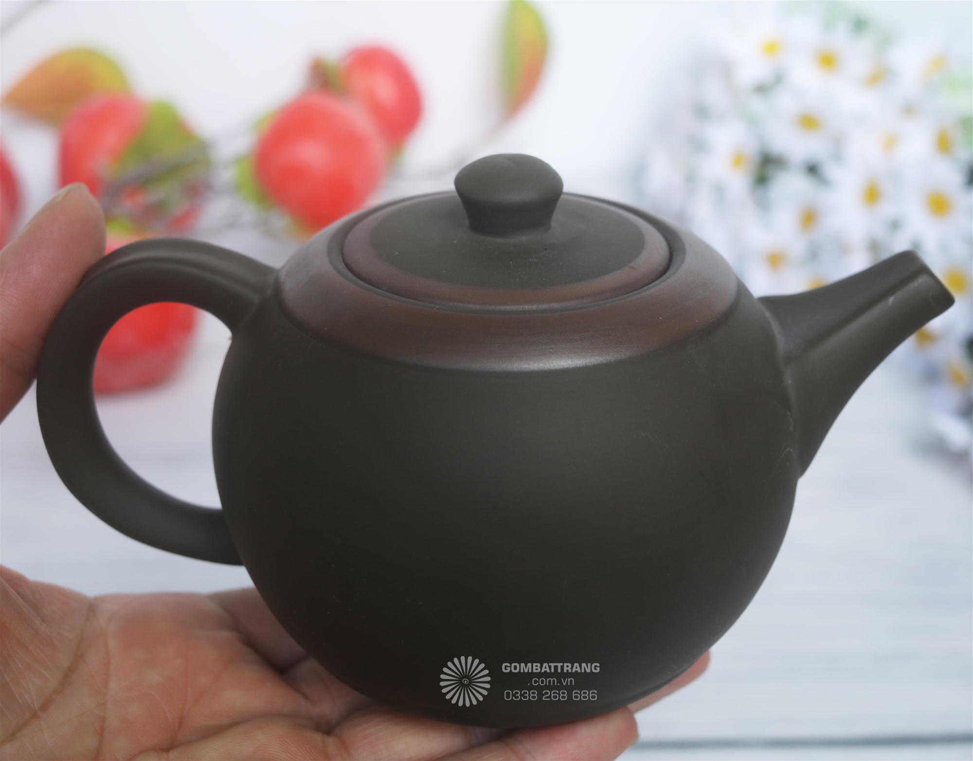 Mua bộ ấm trà gốm Bát Tràng chính hãng với dáng ấm Đôn tròn đầy cao cấp