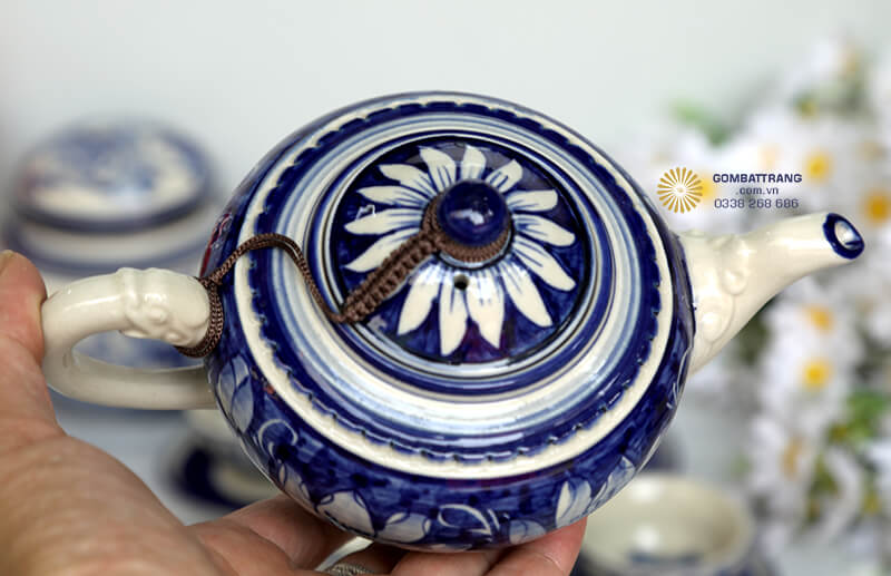 Ứng Dụng Đa Năng Của Bộ Ấm Chén Hoa Sen