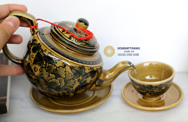 Trong phong thủy phương Đông, hoa mẫu đơn được xem là biểu tượng của sự giàu sang, phú quý và thịnh vượng.