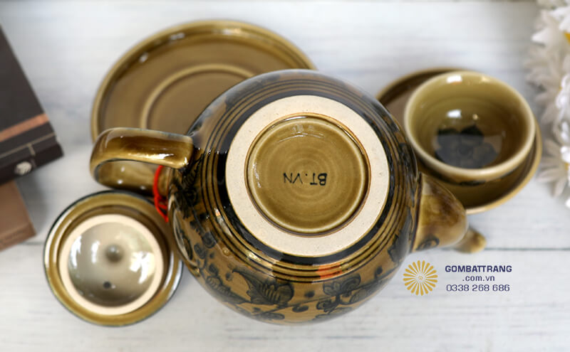 Bộ ấm trà cao cấp&nbsp;không chứa chất độc hại, không bị biến màu hay bong tróc theo thời gian sử dụng