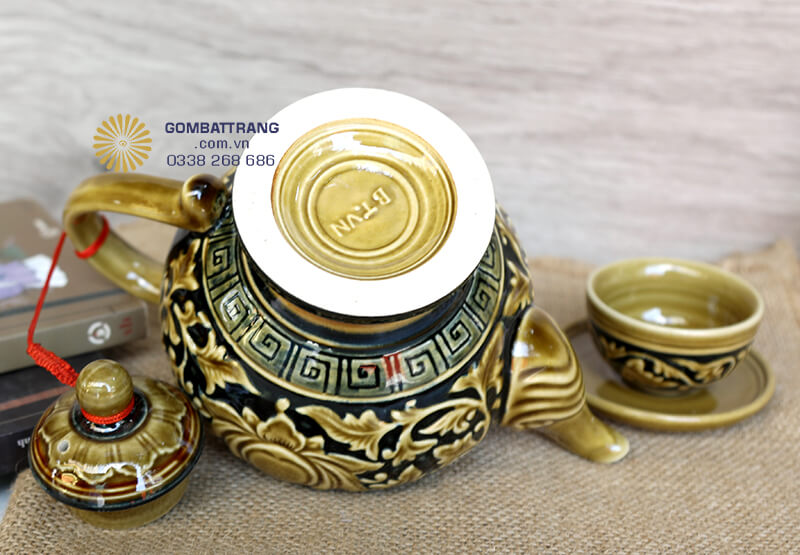 Bộ chén trà Bát Tràng có nguồn gốc xuất xứ chính hãng