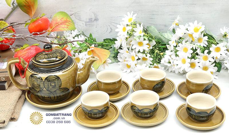 Bộ ấm chén đẹp sang trọng&nbsp;đặc biệt hoàn hảo cho những ai yêu thích nghệ thuật trà đạo và mong muốn tạo không gian thưởng trà đẳng cấp