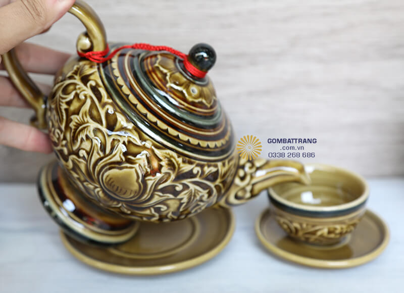 ​Bộ Chén Trà Bát Tràng Màu Nâu Sang Trọng