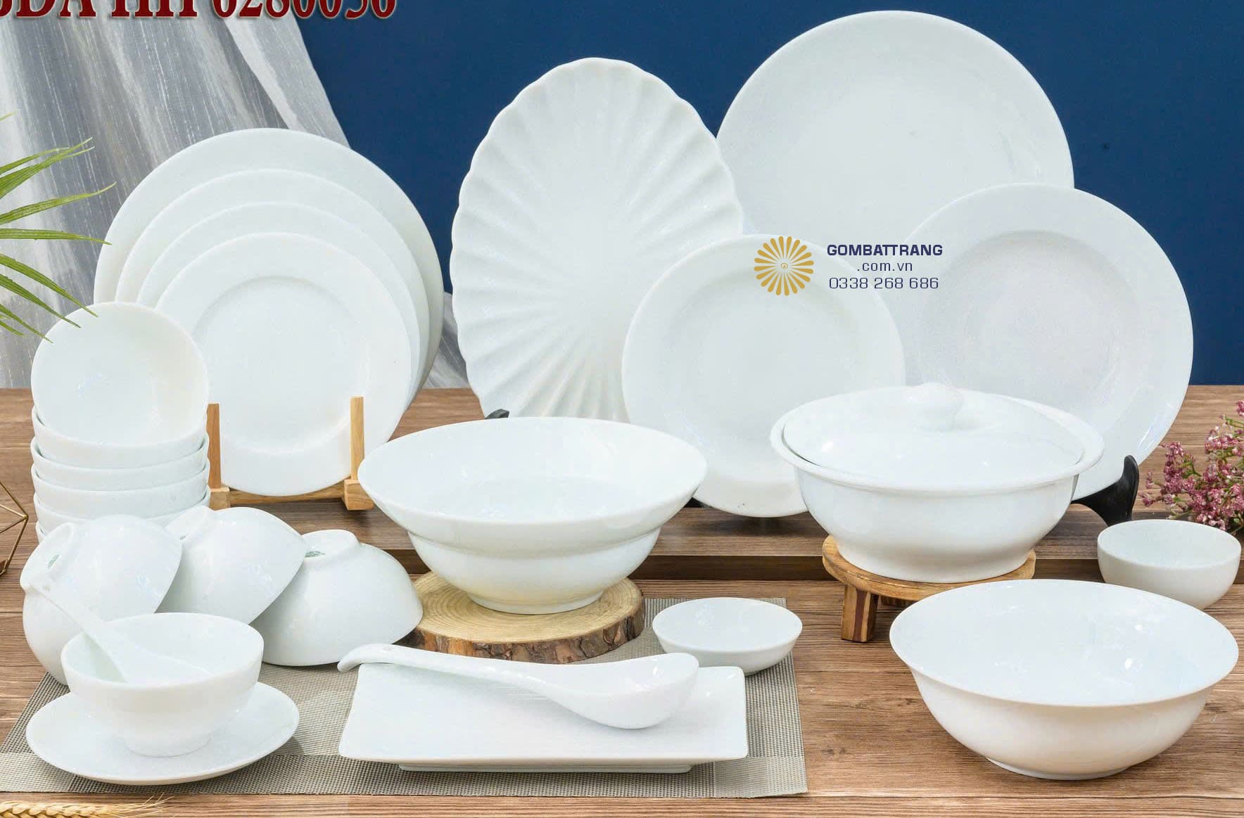 Bát đĩa gốm sứ bát tràng – tinh tế cho bàn ăn hiện đại.