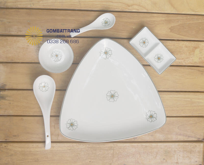 Nâng tầm không gian bếp với bộ bát đĩa ăn cơm đẹp sang trọng