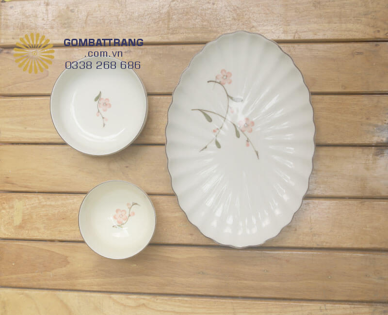 Bộ bát đĩa sứ trắng quà tặng doanh nghiệp, tân gia ý nghĩa