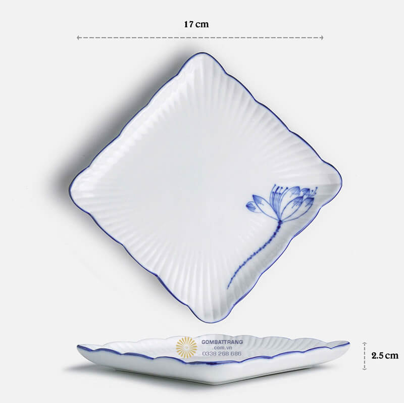 Đĩa vuông hoa với kiểu dáng độc đáo và rất đẹp