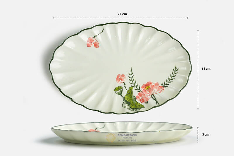 Đặc biệt, bộ bát đĩa bát tràng cao cấp này còn có đĩa bầu dục độc đáo, tạo sự đa dạng trong cách trình bày món ăn