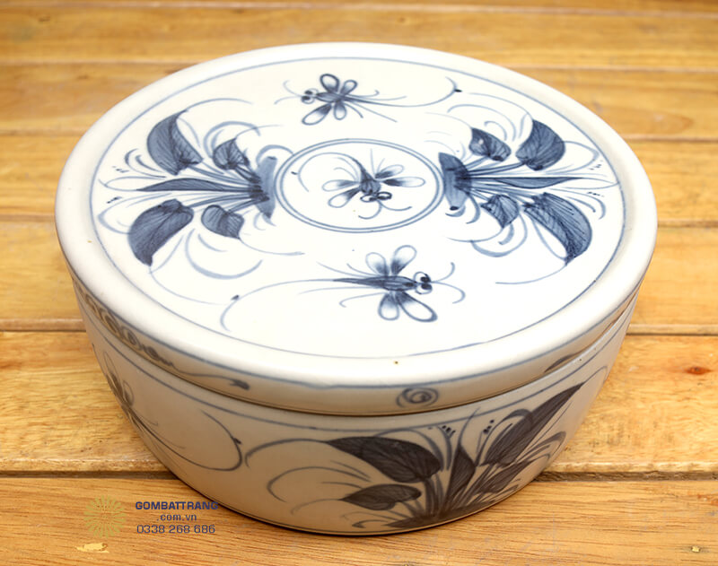 Đây là lựa chọn hoàn hảo cho những ai muốn tìm kiếm bát đĩa cổ xưa gợi nhớ hương vị xưa cũ