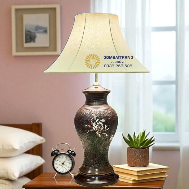 Đèn ngủ gốm sứ Bát Tràng – tinh hoa gốm Việt trong từng chi tiết